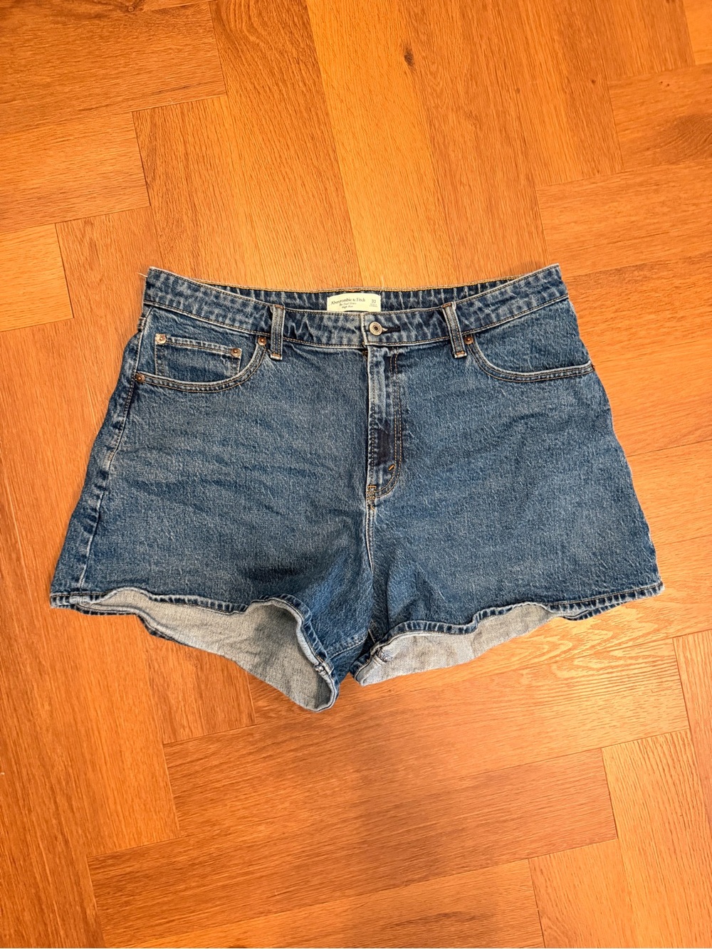 Abercrombie & Fitch The Dad Short High Rise Denim Shorts Size 33